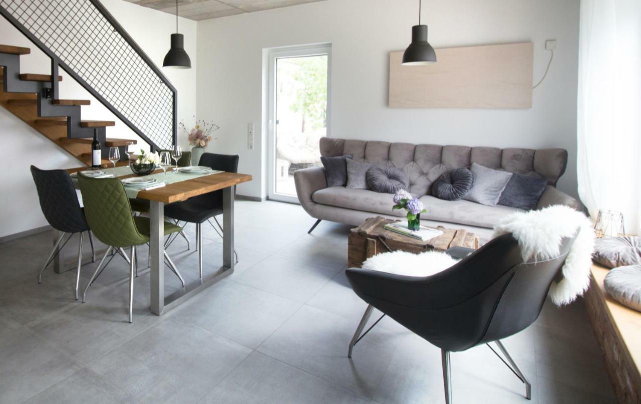 Zur Alten Rebe Ferienhaus Und Weingut Konz Extérieur photo