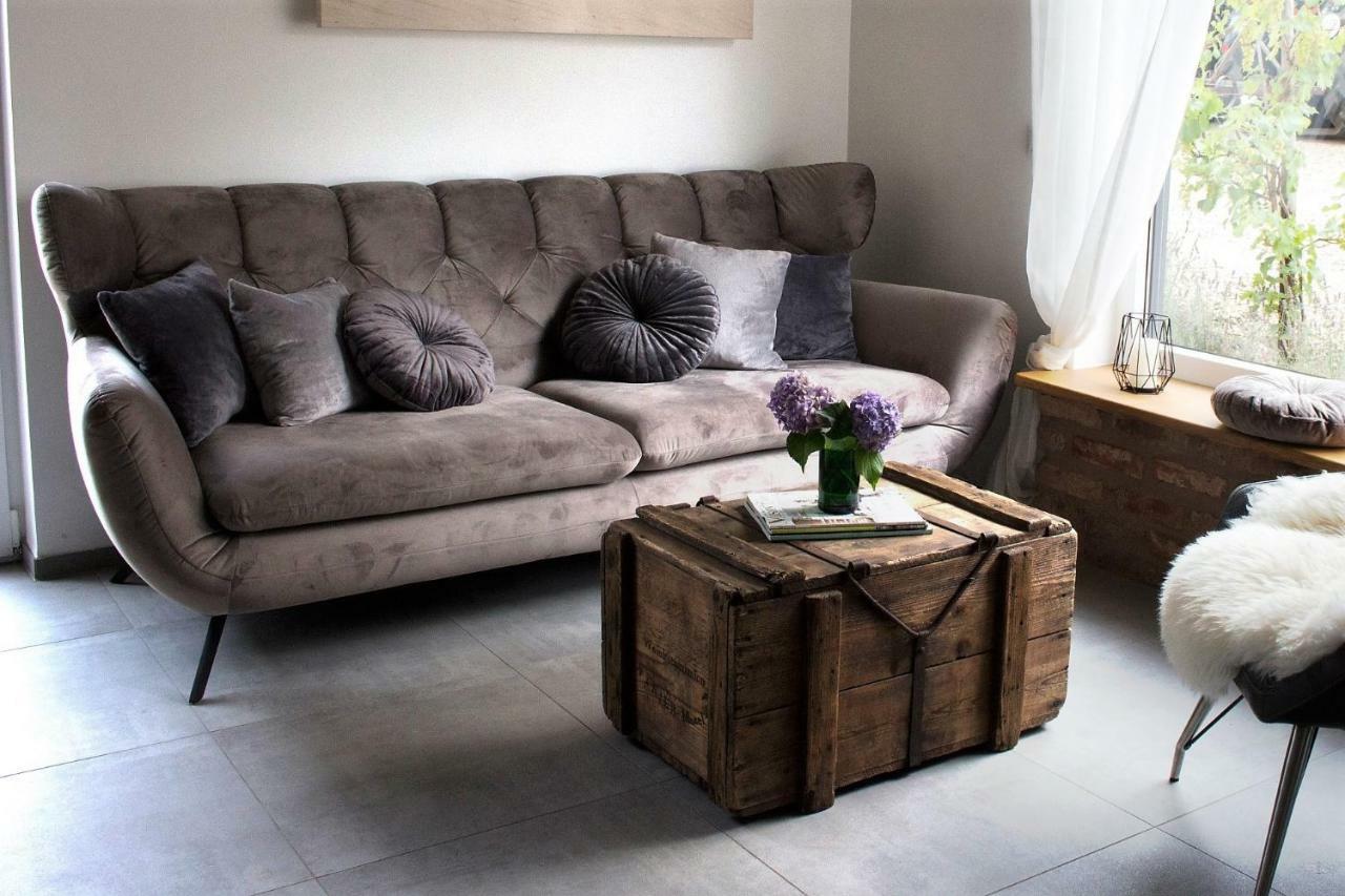 Zur Alten Rebe Ferienhaus Und Weingut Konz Extérieur photo